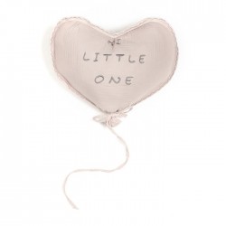 Hi Little One - Poduszka dekoracyjna z organicznego oddychającego BIO muślinu HEART Blush